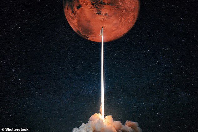 La NASA prévoit qu'il faudra environ 500 jours aux humains pour atteindre la planète rouge, mais les ingénieurs canadiens affirment qu'un système à base de laser pourrait réduire ce voyage à seulement 45 jours.  impression d'artiste